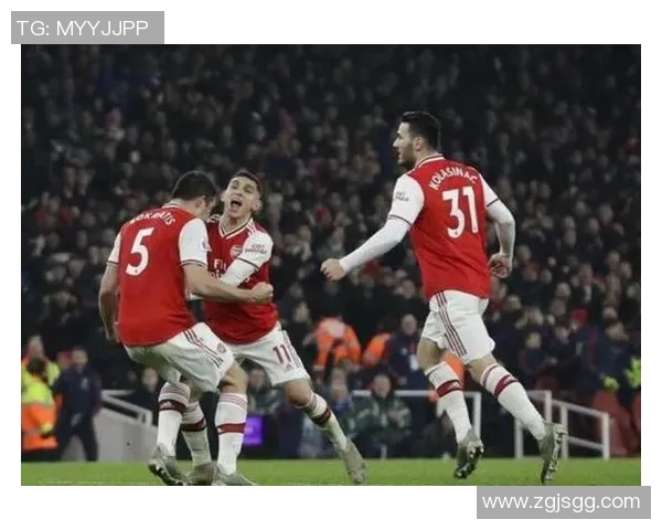 阿仙奴与西汉姆激战正酣比分悬念引发球迷热议